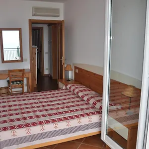  Appartamento Residenza Turistico Alberghiera Le Poste Del Pianone